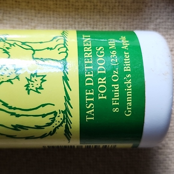 Well & Good Dog Toothpaste and Grannick's Bitter Apple Dog Spray - Picture 2 of 6